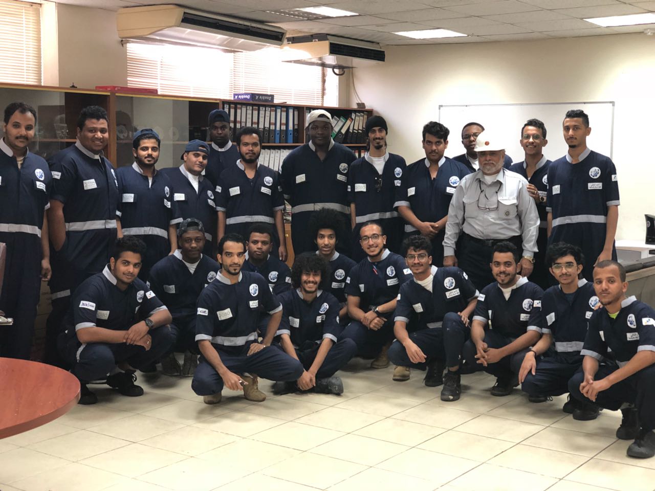 دفعة فنيي التشغيل خريجي المعهد العالي الصناعي (HIPIT)